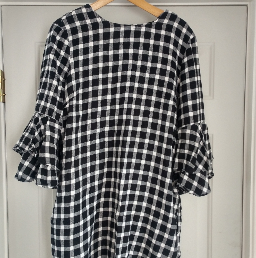 Black checkered dress